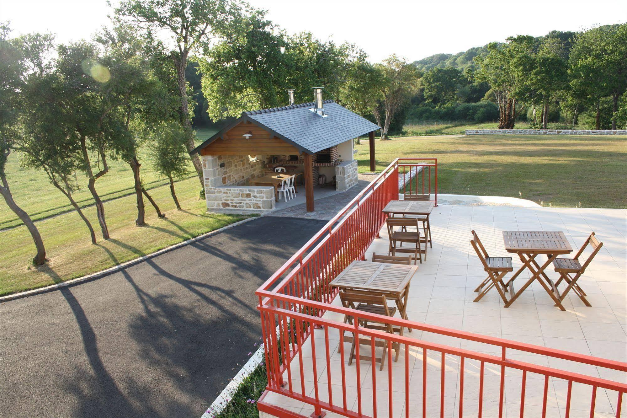 La Ferme De Vur Ven Apartment Saint-Evarzec Exterior photo