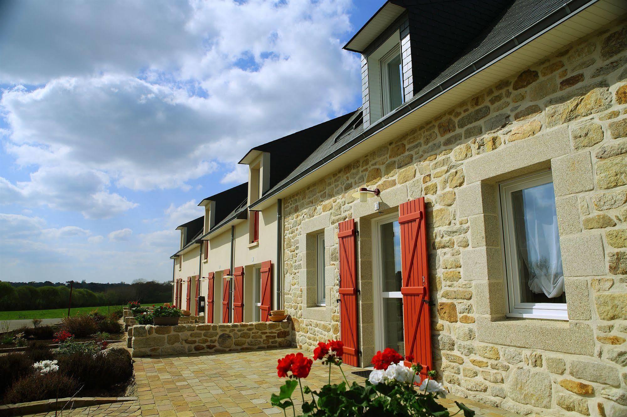 La Ferme De Vur Ven Apartment Saint-Evarzec Exterior photo
