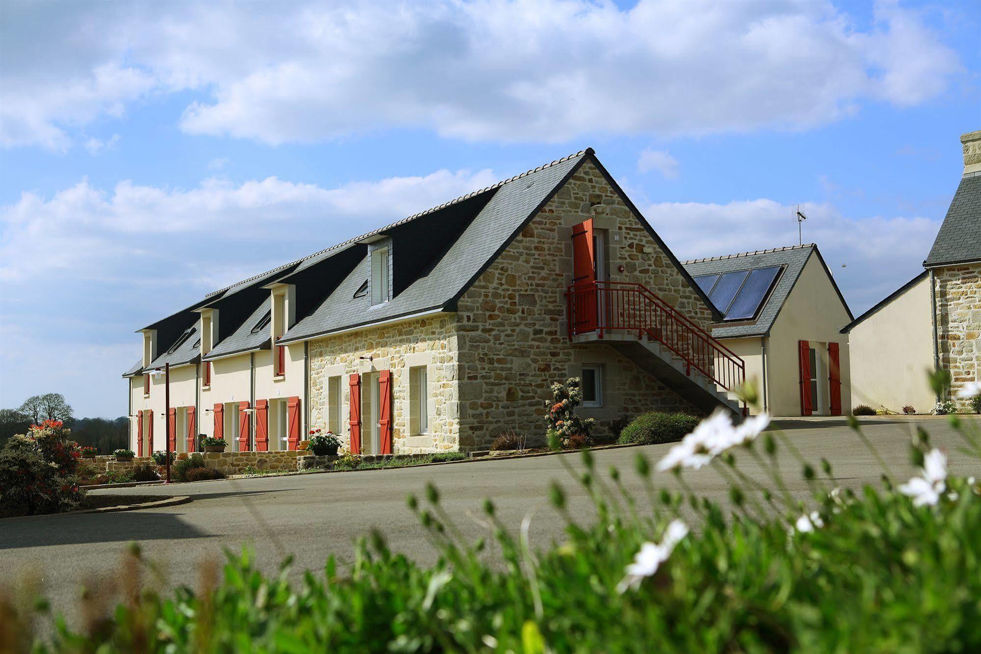 La Ferme De Vur Ven Apartment Saint-Evarzec Exterior photo